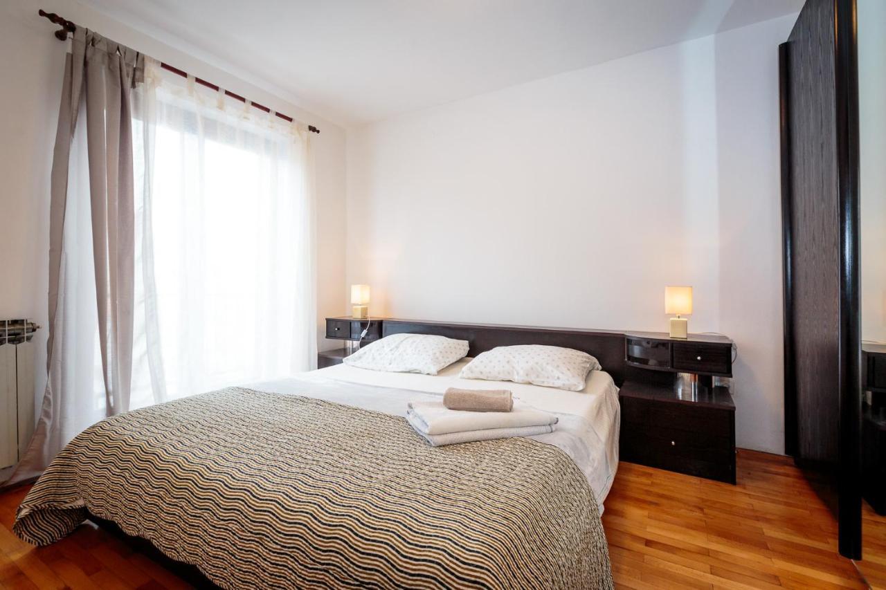 Holiday House Casa Maria 罗维尼 外观 照片