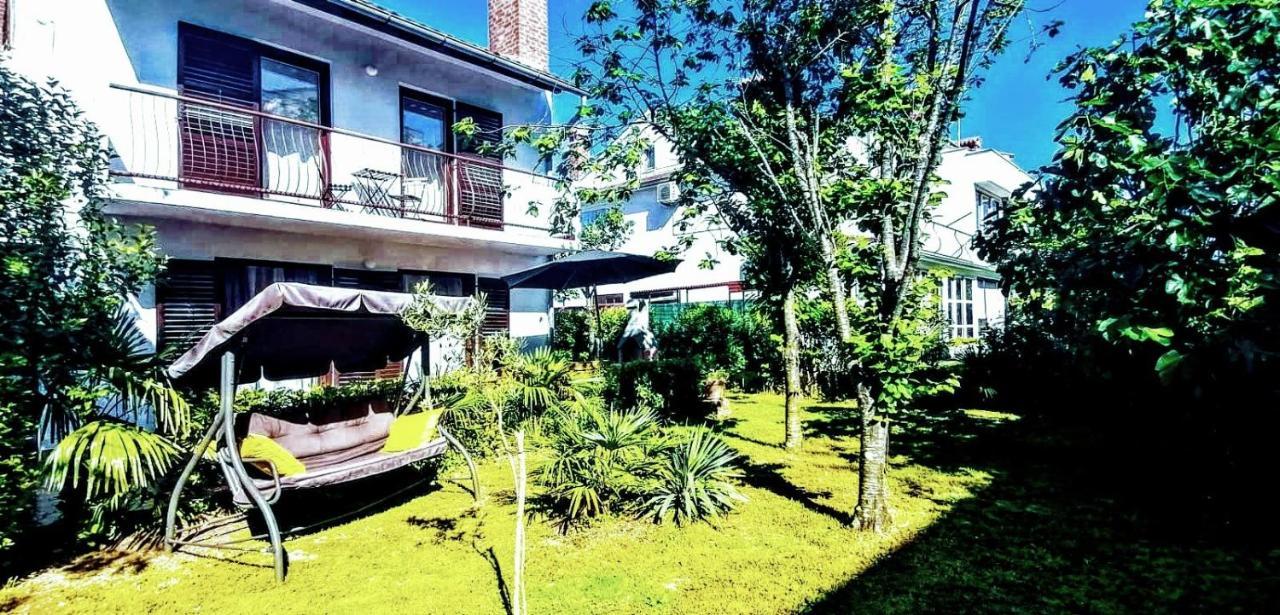 Holiday House Casa Maria 罗维尼 外观 照片